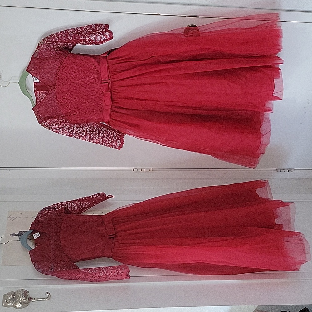 2 A-Line Red Tulle Half Sleeve Flower Girl Dress
